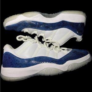 Jordan 11 Retro Snake Navy 2019